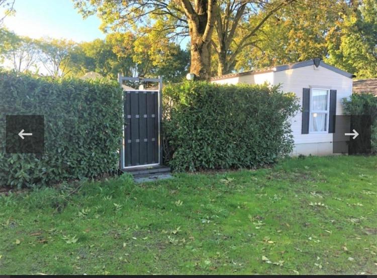 ホテル Vakantiehuis Recreatiepark Rhederlaagse Meren Lathum エクステリア 写真